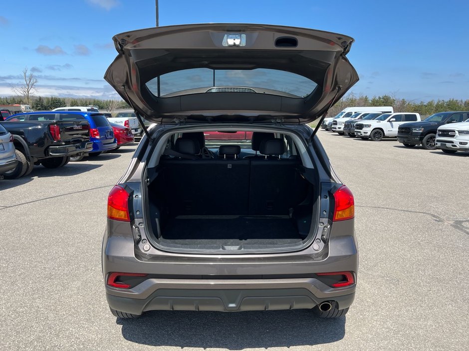 2018 Mitsubishi RVR GT AWC-13