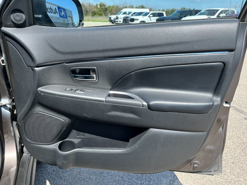 2018 Mitsubishi RVR GT AWC-17