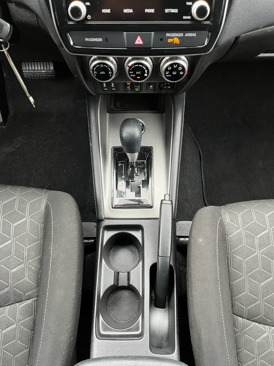 2022 Mitsubishi RVR SE AWC-24