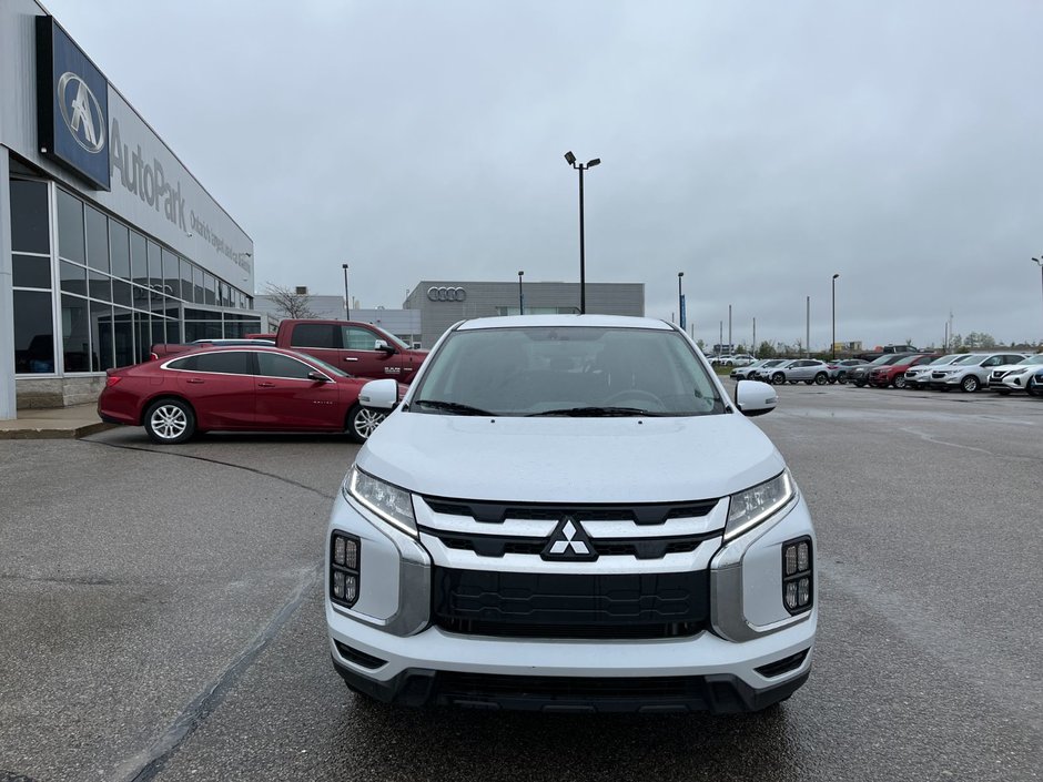 2022 Mitsubishi RVR SE AWC-1
