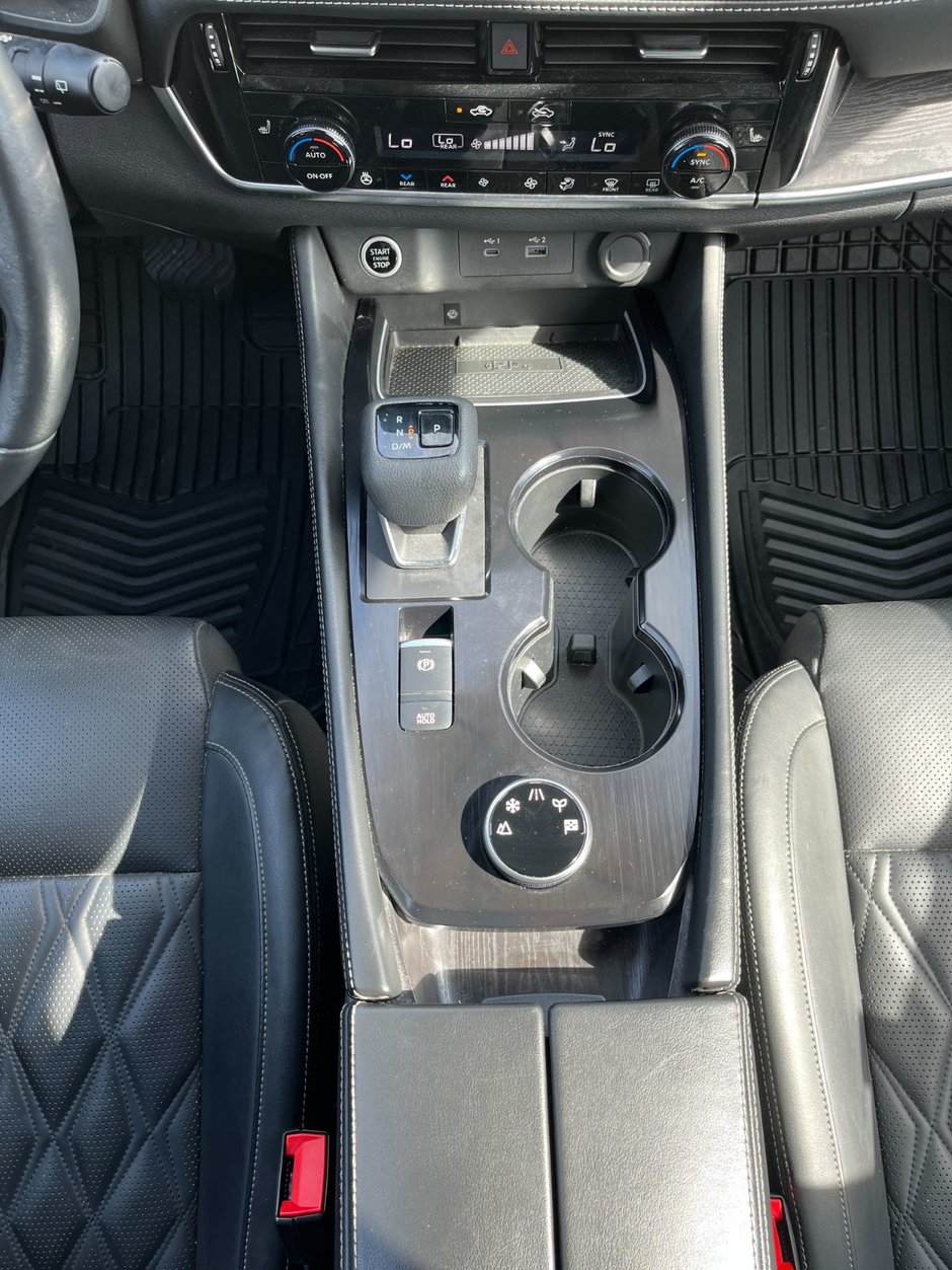 2021 Nissan Rogue Platinum AWD-27