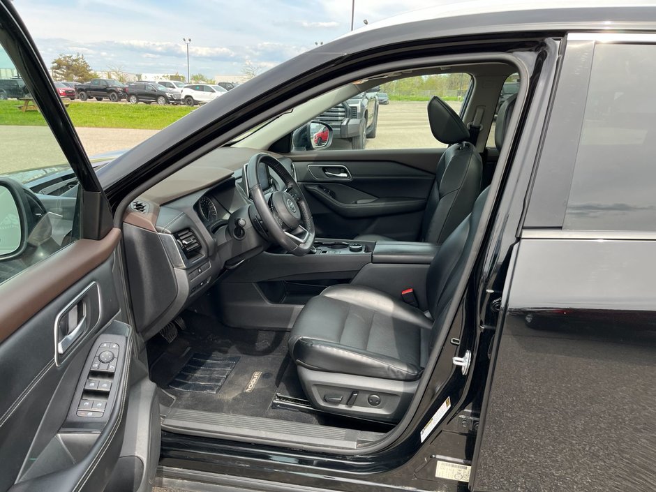 2021 Nissan Rogue SV AWD-10
