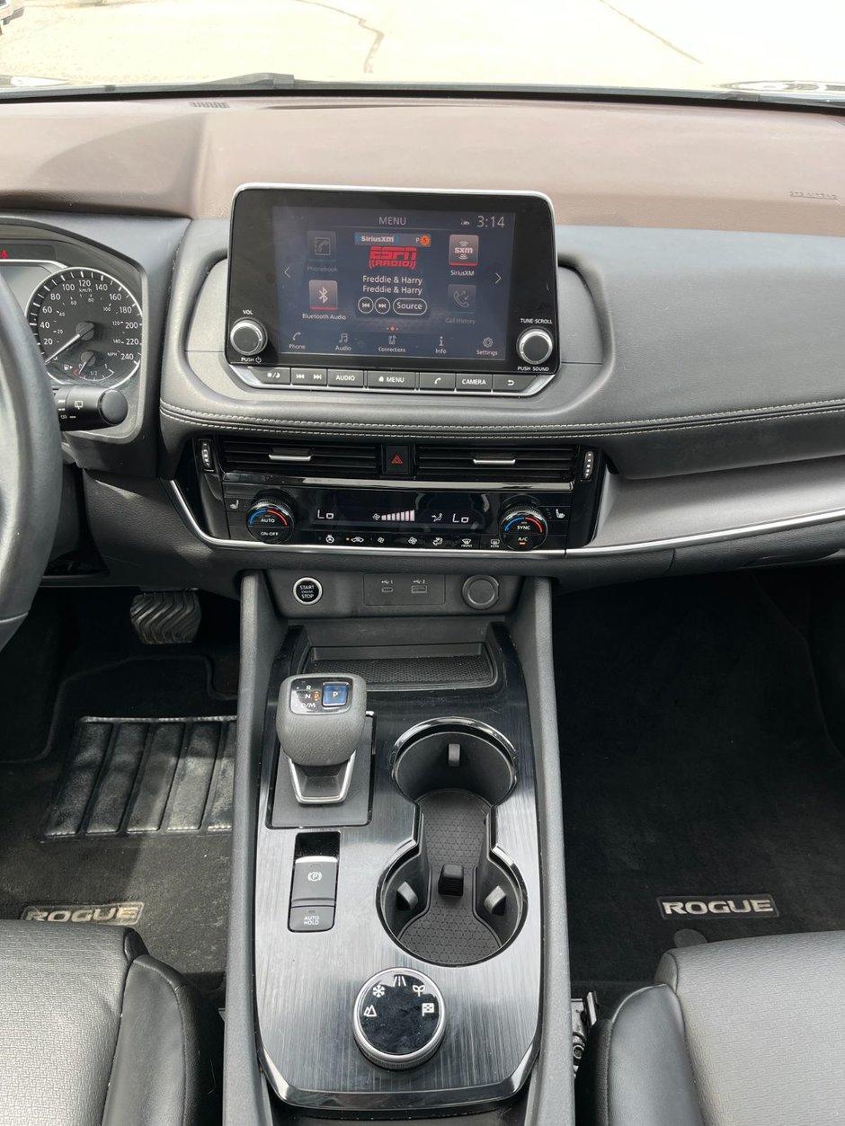 2021 Nissan Rogue SV AWD-26