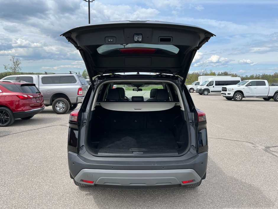 2021 Nissan Rogue SV AWD-13