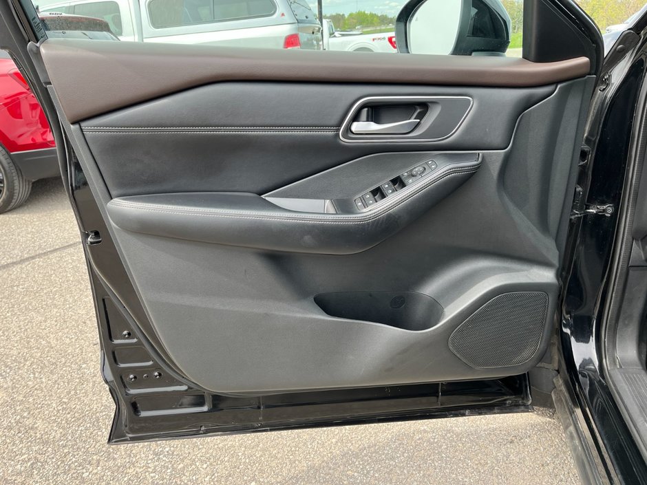 2021 Nissan Rogue SV AWD-8