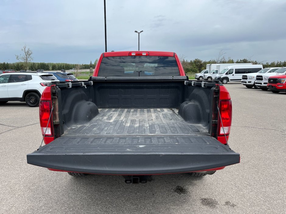 2018 Ram 1500 Express 4x4 Quad Cab 6'4 *Ltd Avail*-13