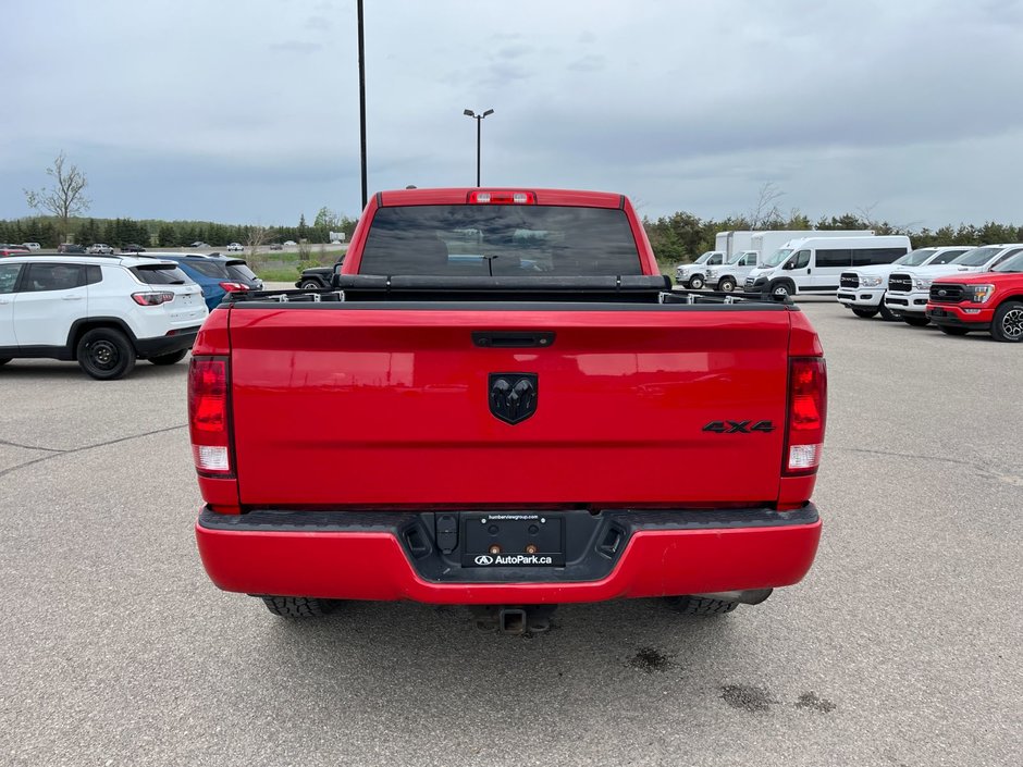 2018 Ram 1500 Express 4x4 Quad Cab 6'4 *Ltd Avail*-5