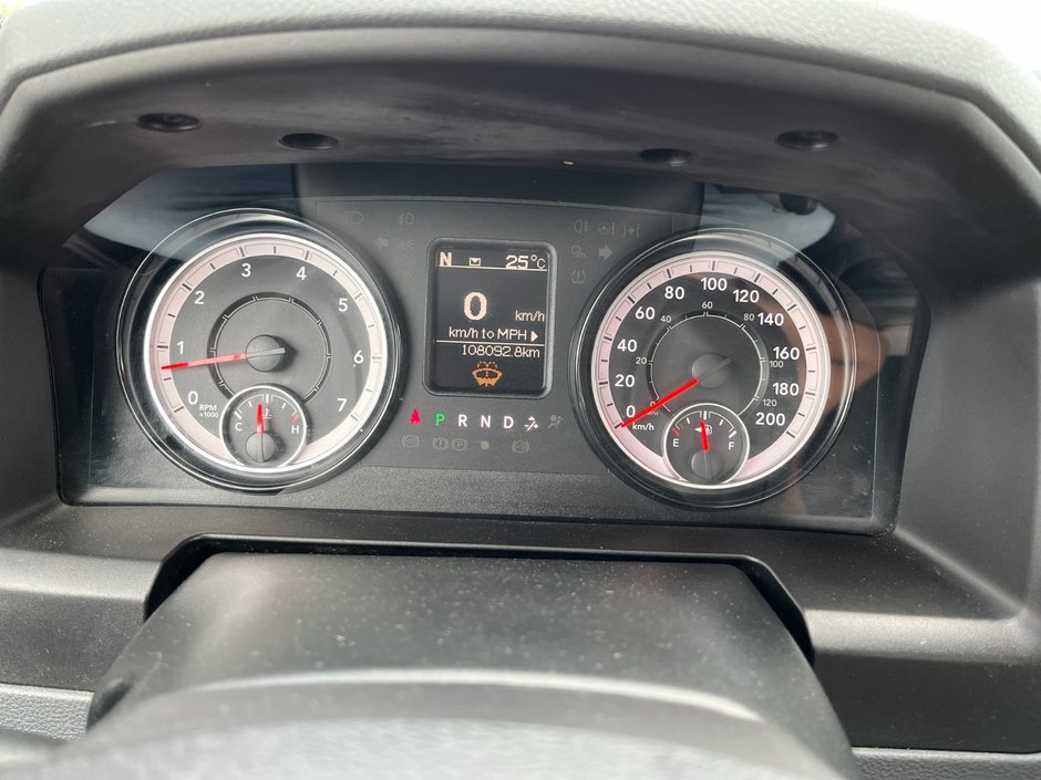2018 Ram 1500 Express 4x4 Quad Cab 6'4 *Ltd Avail*-23