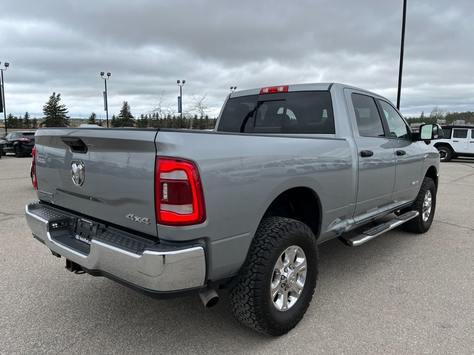 2022 Ram 2500 Big Horn 4x4 Crew Cab 6'4 Box-4