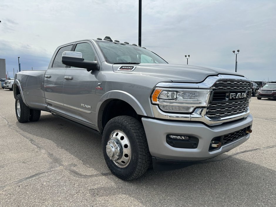 2022 Ram 3500 Dually Limited 4x4 Crew Cab 8' Box-2