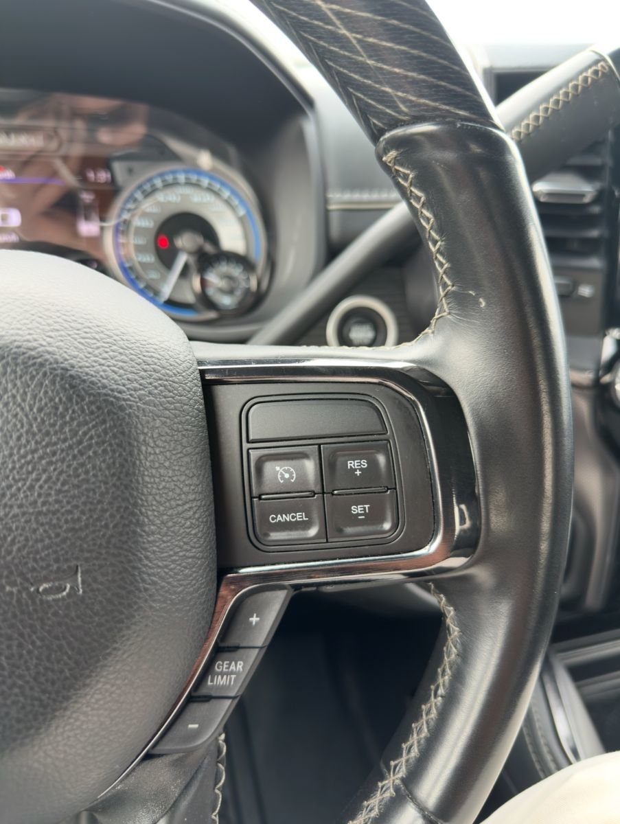 2022 Ram 3500 Dually Limited 4x4 Crew Cab 8' Box-24