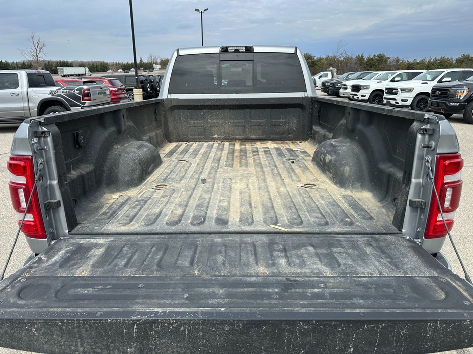 2022 Ram 3500 Dually Limited 4x4 Crew Cab 8' Box-15