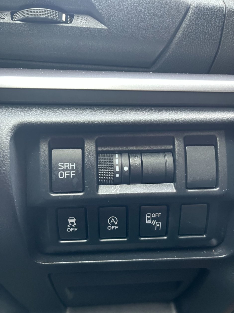 2022 Subaru Crosstrek Limited CVT-22