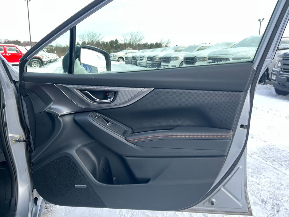 2022 Subaru Crosstrek Limited CVT-17