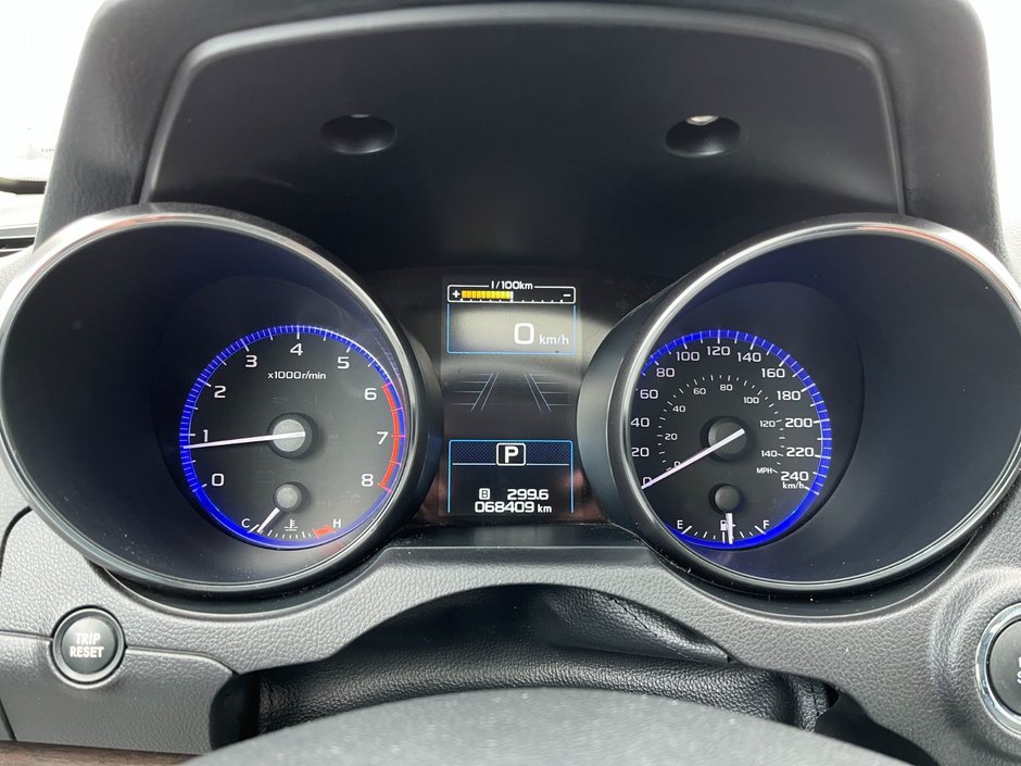 2017 Subaru Legacy 2.5i Limited-25