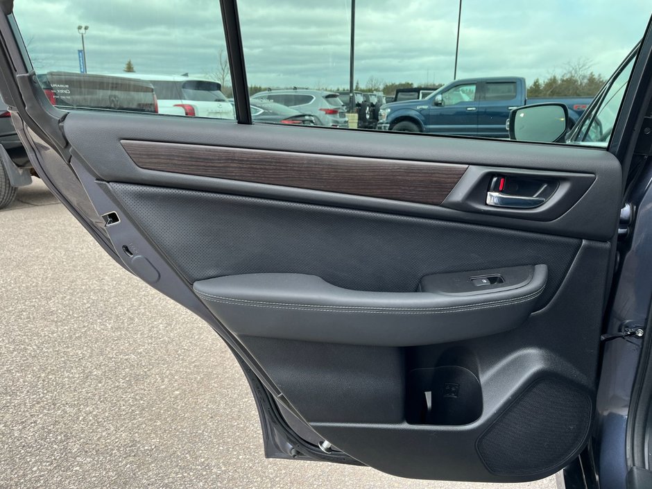 2017 Subaru Legacy 2.5i Limited-11
