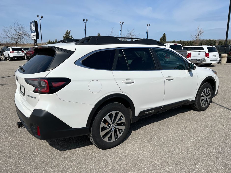 2022 Subaru Outback Touring CVT-4