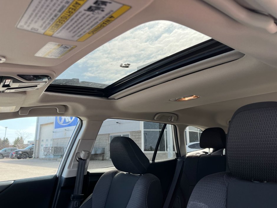 2022 Subaru Outback Touring CVT-19