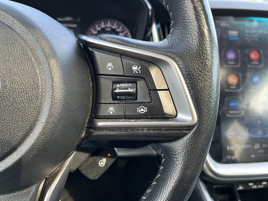 2022 Subaru Outback Touring CVT-25