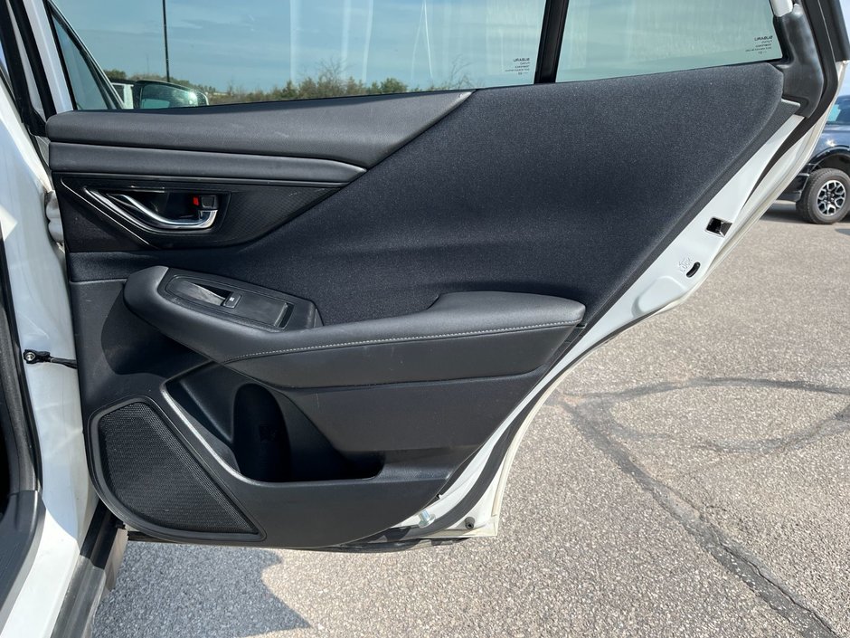 2022 Subaru Outback Touring CVT-15