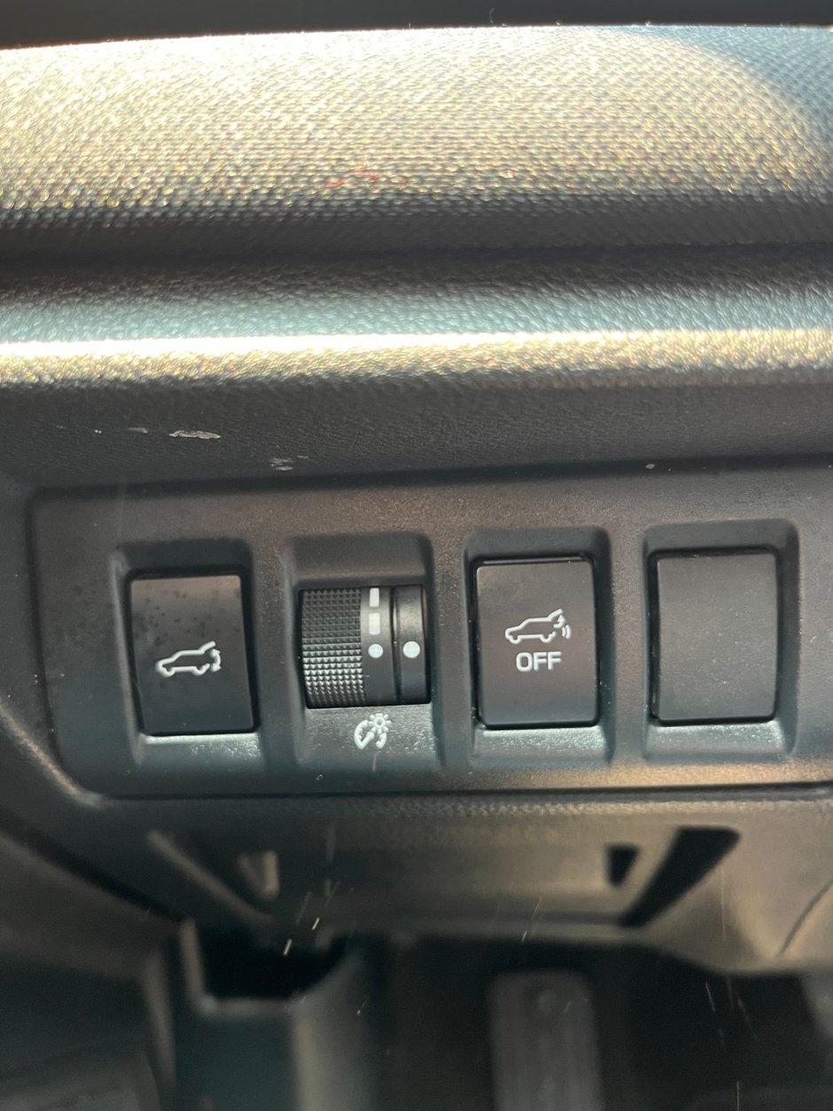 2023 Subaru Outback Touring CVT-22
