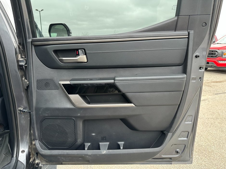 2022 Toyota Tundra 4x4 Crewmax Limited Hybrid-16