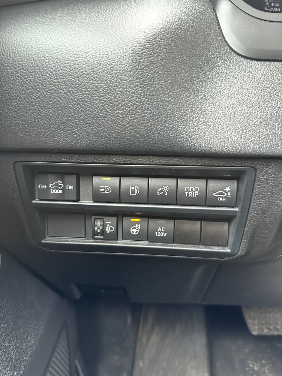2022 Toyota Tundra 4x4 Crewmax Limited Hybrid-23