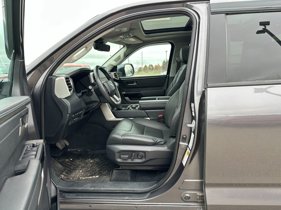 2022 Toyota Tundra 4x4 Crewmax Limited Hybrid-11