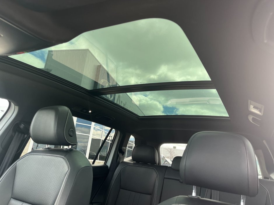 2022 Volkswagen Tiguan Comfortline R-Line Black Edition-19