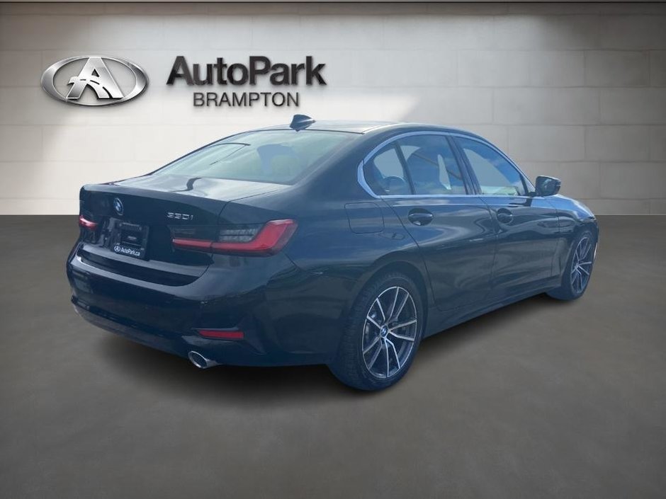 2019 BMW 3 Series 330i xDrive-4