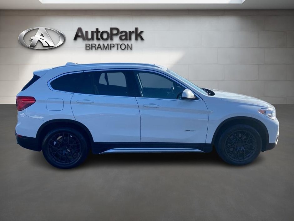 2018 BMW X1 XDrive28i-3