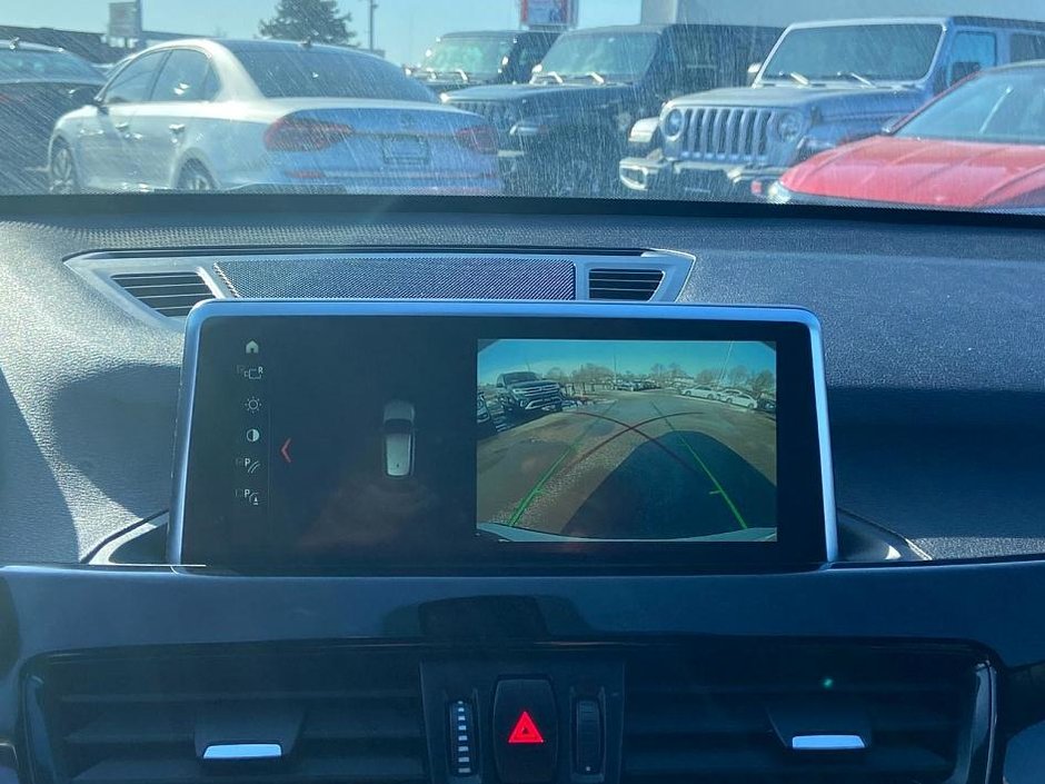 2018 BMW X1 XDrive28i-19