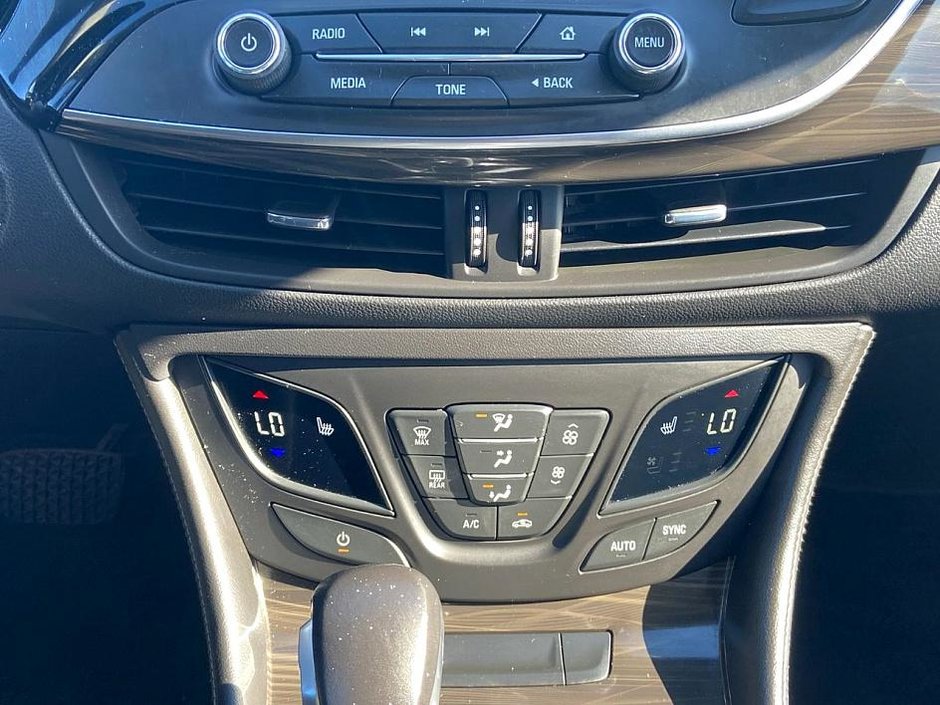 2019 Buick ENVISION Essence-18