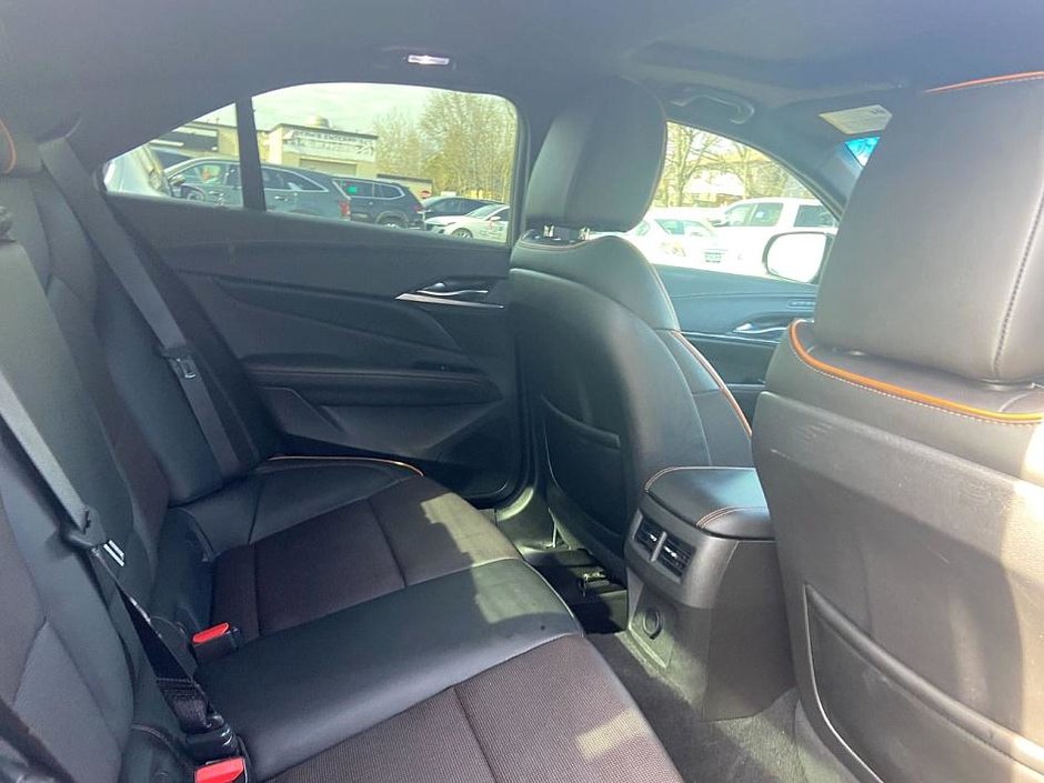 2021 Cadillac CT4 V-Series-12