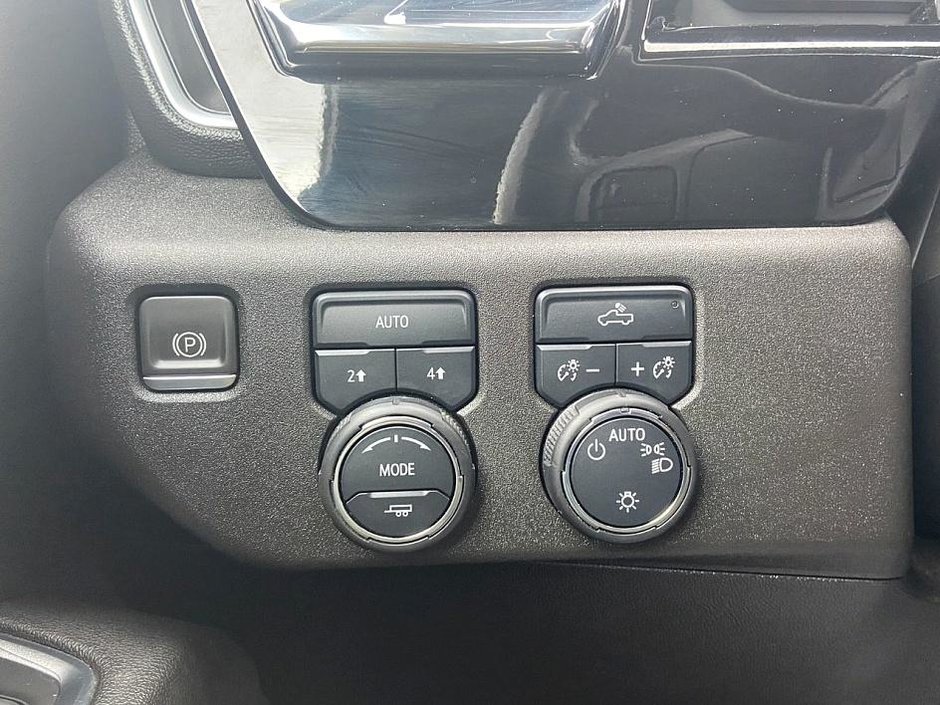 2023 Chevrolet Silverado 1500 LT-9