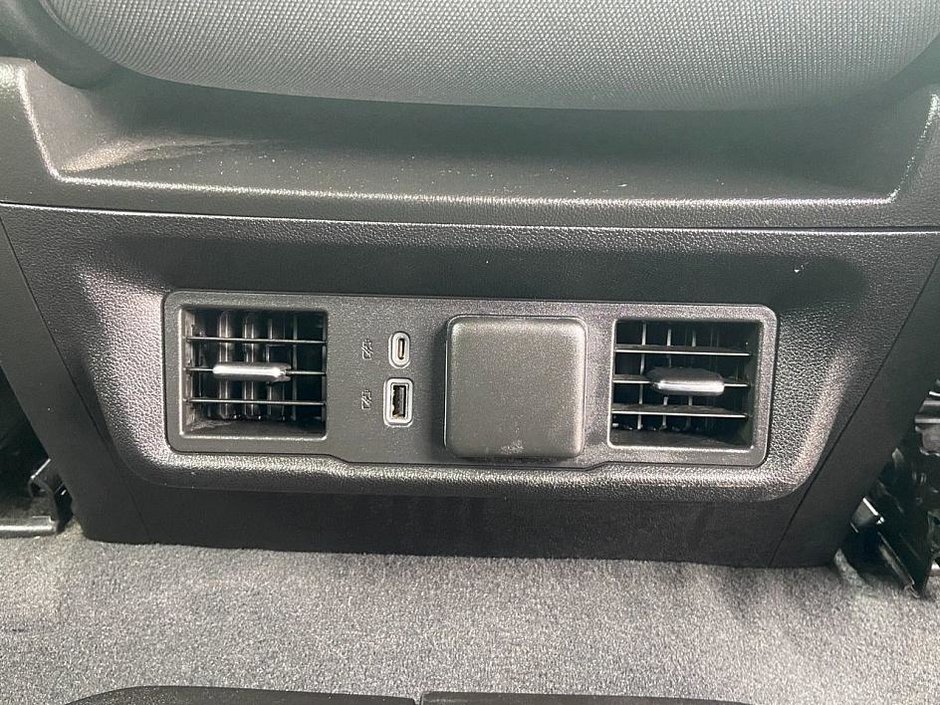 2023 Chevrolet Silverado 1500 LT-18