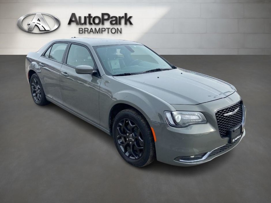 2019 Chrysler 300 S-2