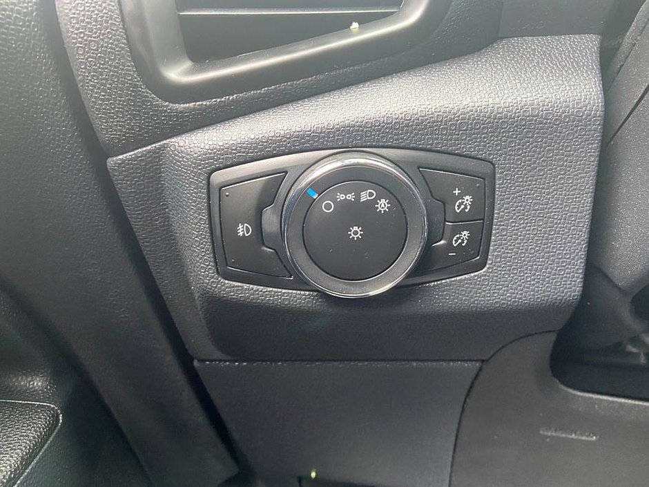 2018 Ford EcoSport Titanium-20