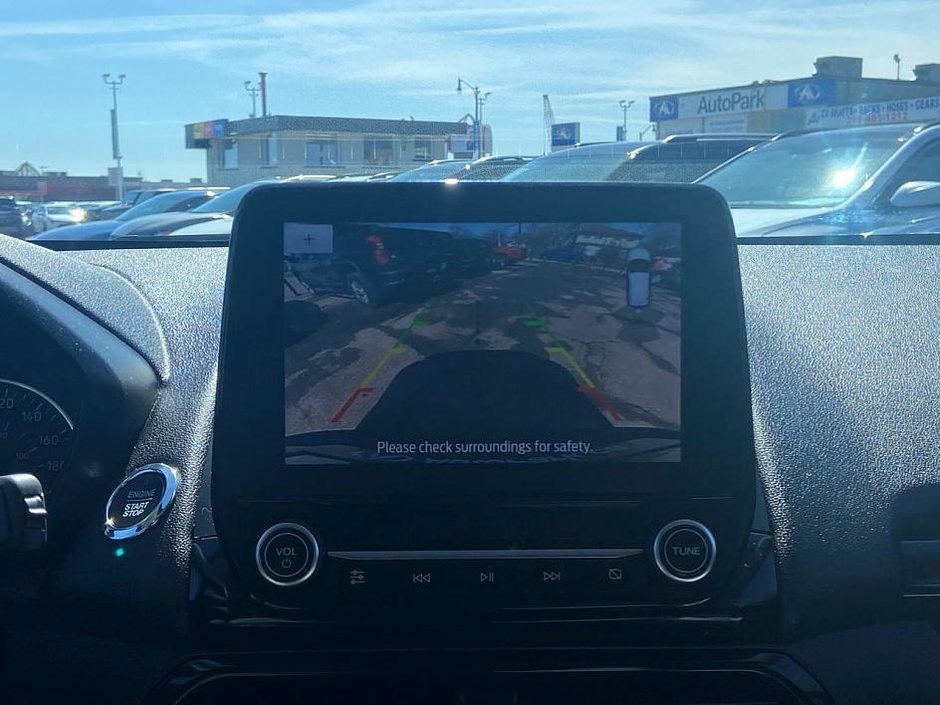 2022 Ford EcoSport Titanium-22