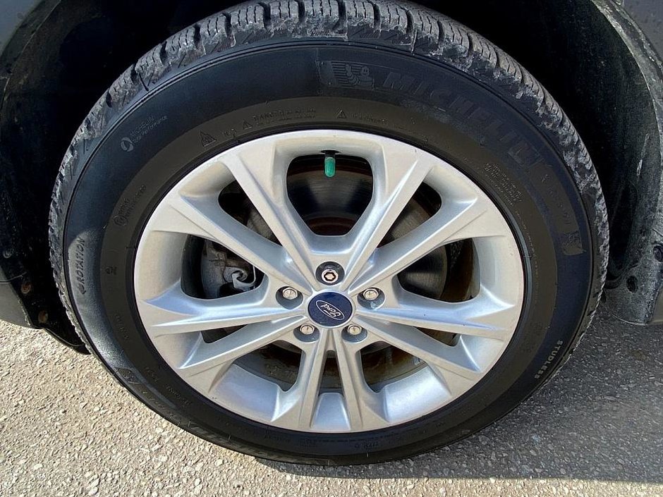 2018 Ford Escape SE-24