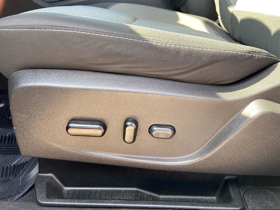 2018 Ford Escape SE-23