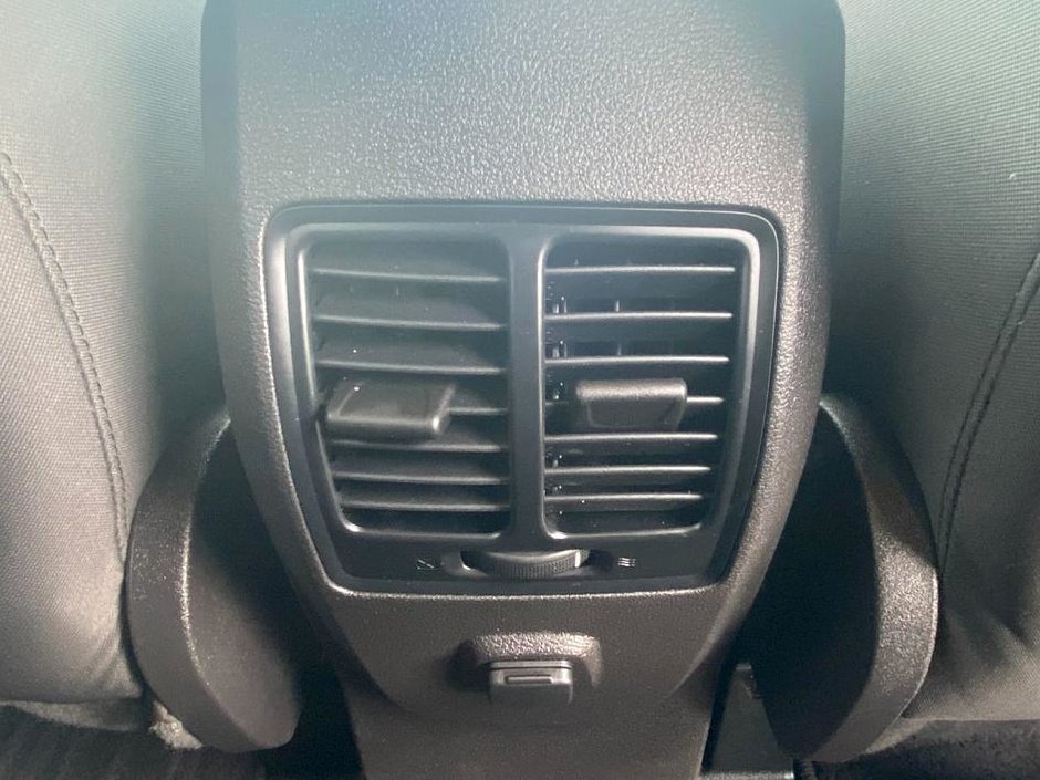 2018 Ford Escape SE-17