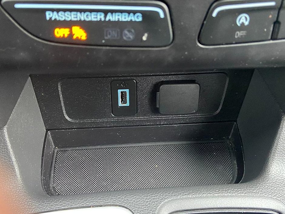 2018 Ford Escape SE-24