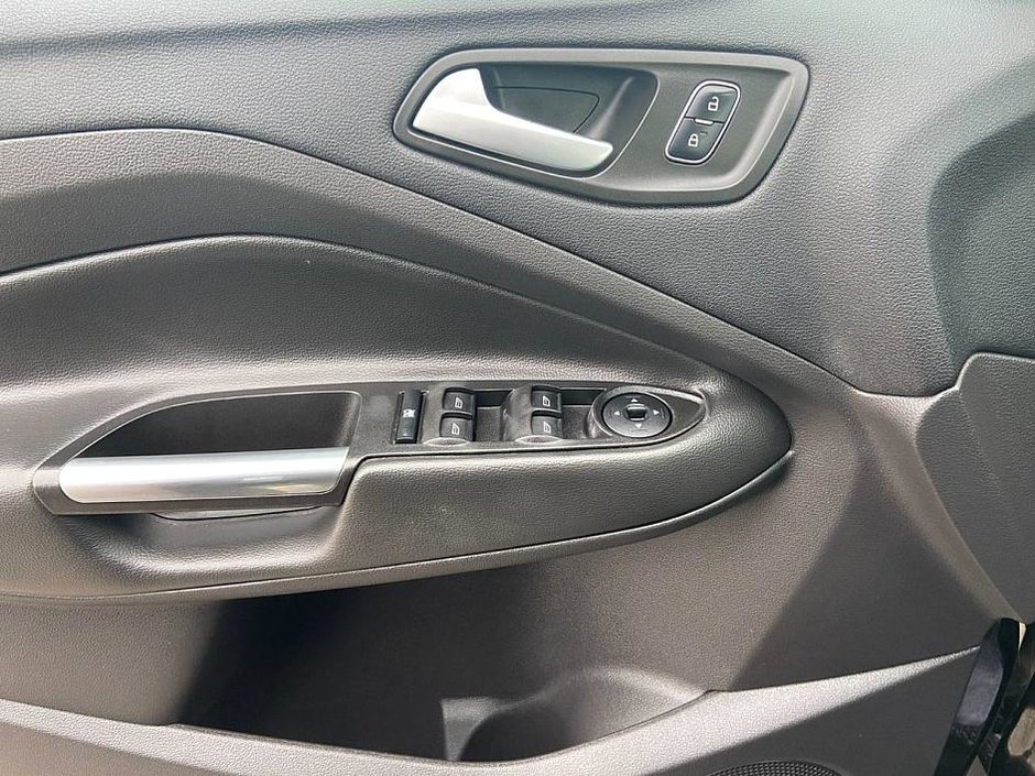 2018 Ford Escape SE-10