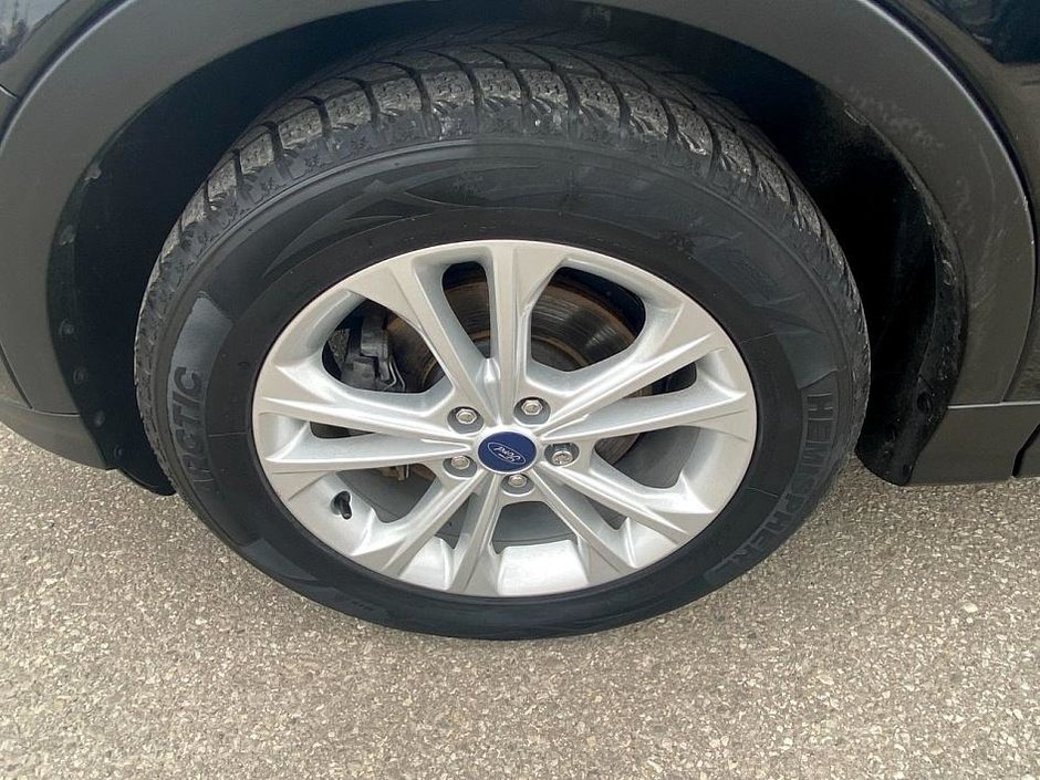 2018 Ford Escape SE-9