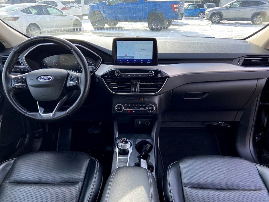 2020 Ford Escape SEL-15