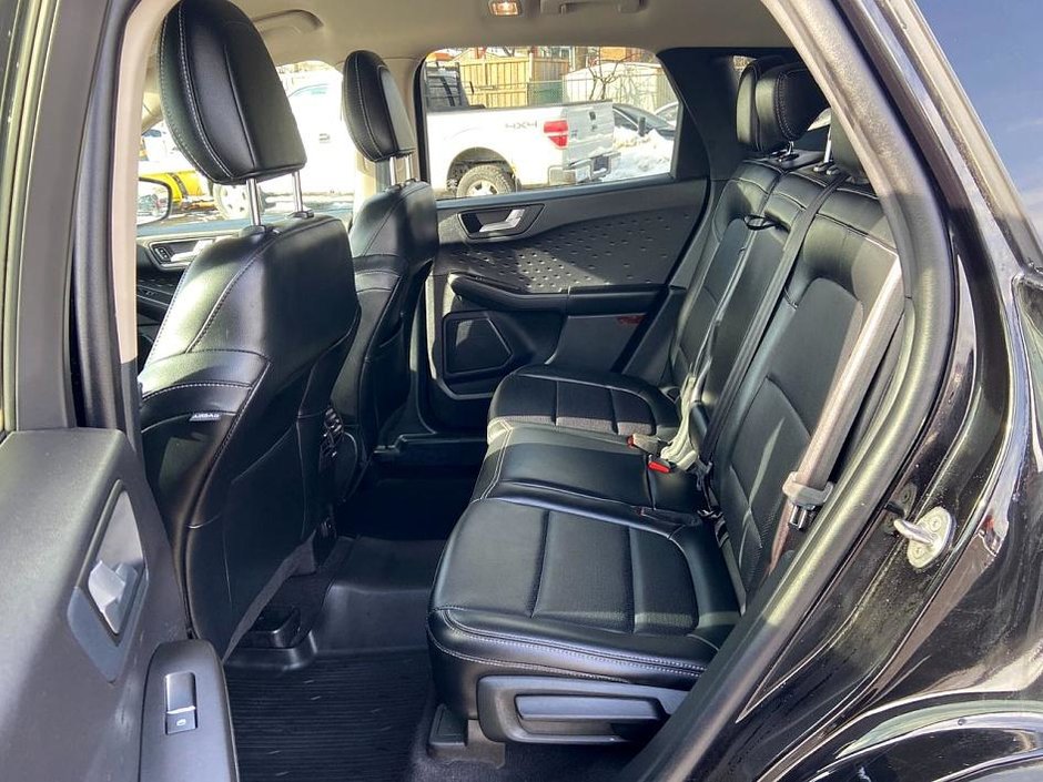 2020 Ford Escape SEL-12