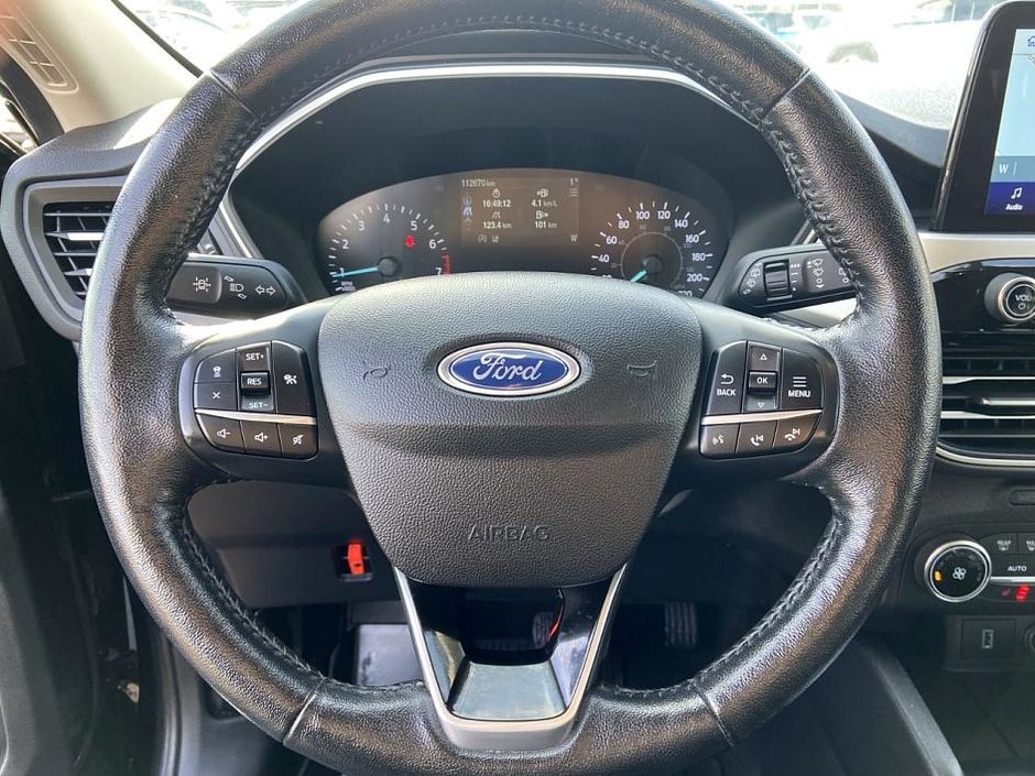 2020 Ford Escape SEL-19