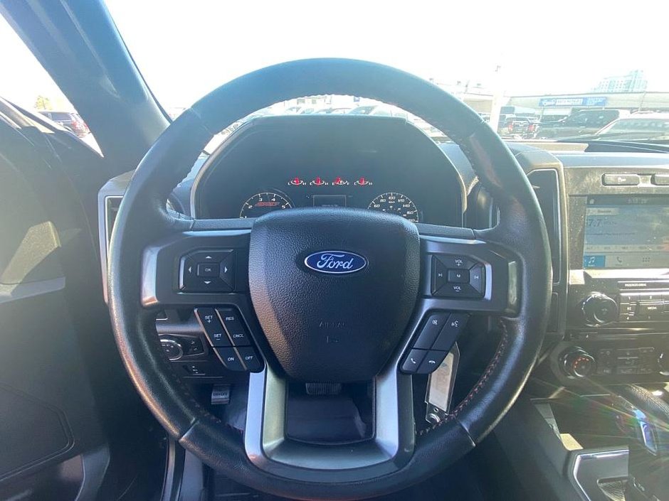2017 Ford F-150 XLT-24