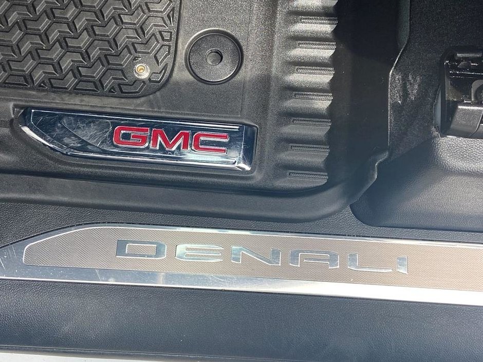 2023 GMC Sierra 1500 Denali-14
